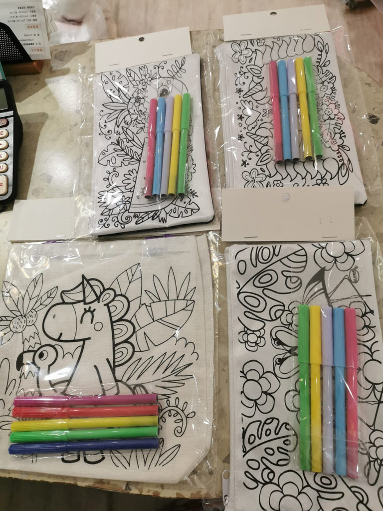 DIY Painting Bag with crayons